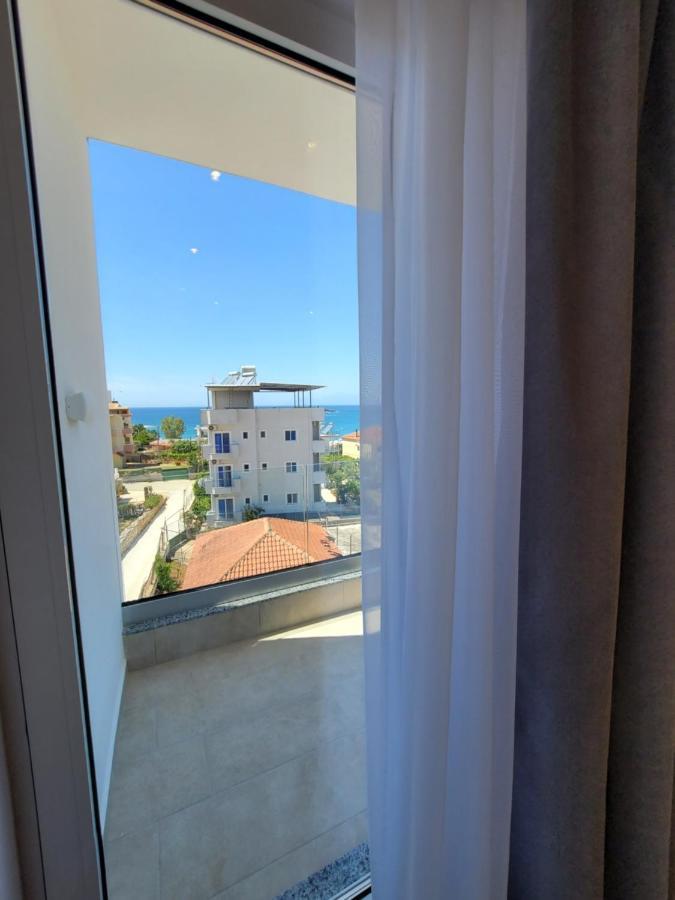 Admiro Hotel