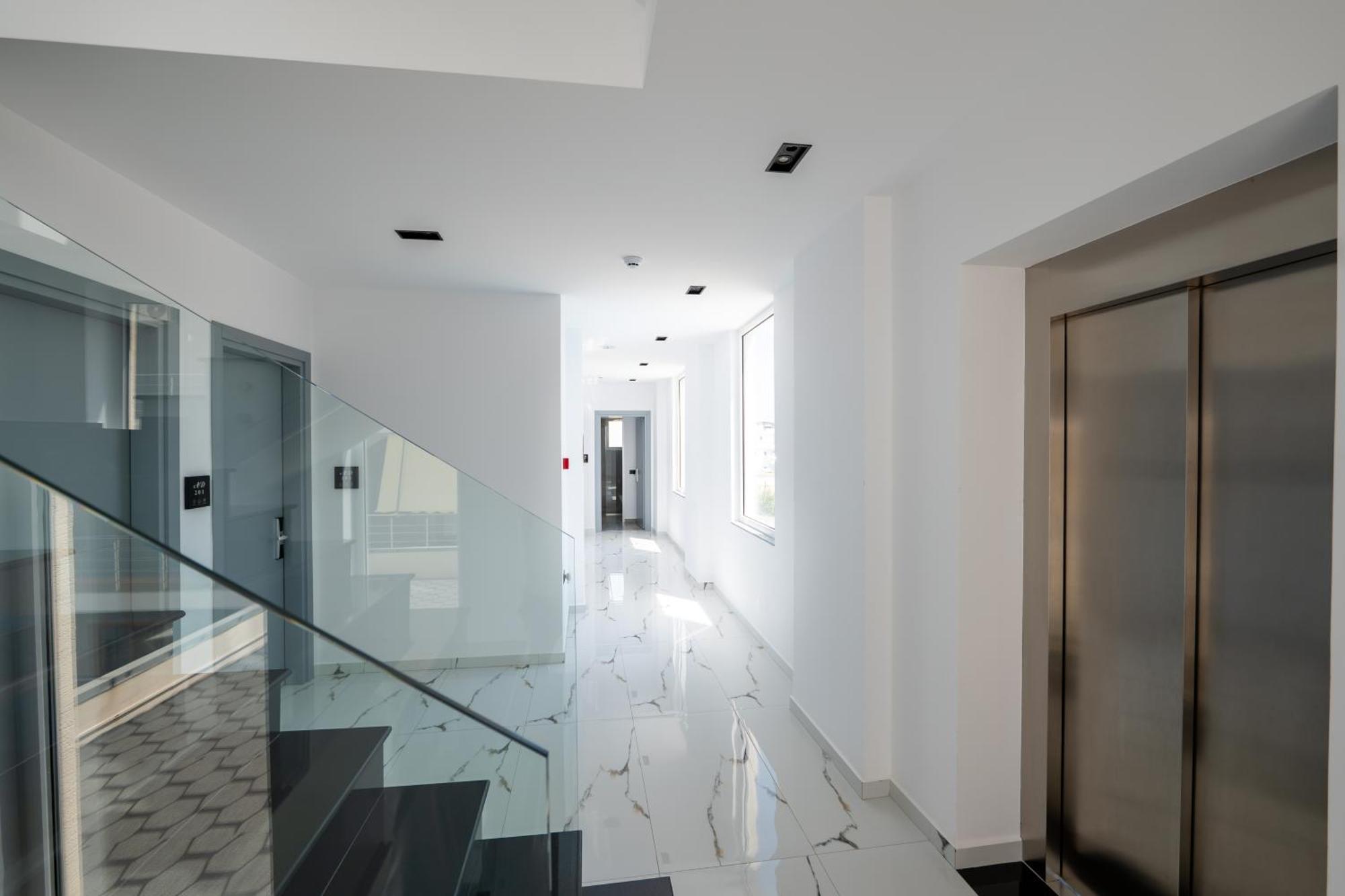 Admiro Hotel 4*